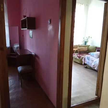 Apartamento рядом с жд вокзалом привоз *