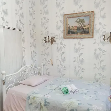 Apartamento рядом с жд вокзалом привоз *