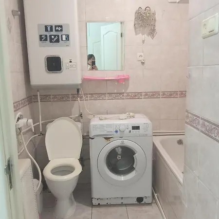 рядом с жд вокзалом привоз Apartmán
