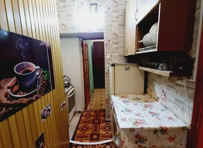 рядом с жд вокзалом привоз Appartement