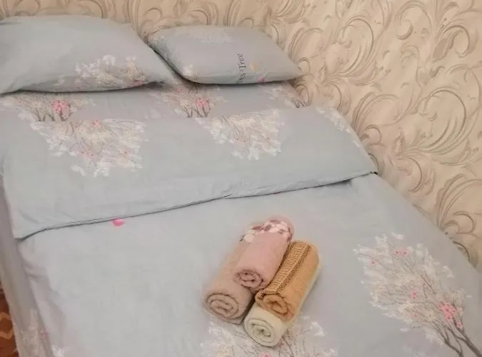 рядом с жд вокзалом привоз Appartement *